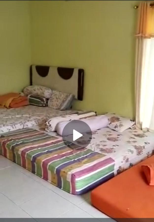 Villa Kaca 88 Cianjur Extérieur photo